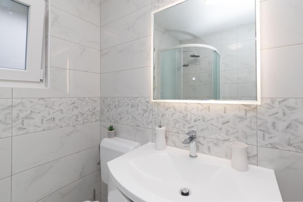 Agava Apartment Ugljan Exterior foto