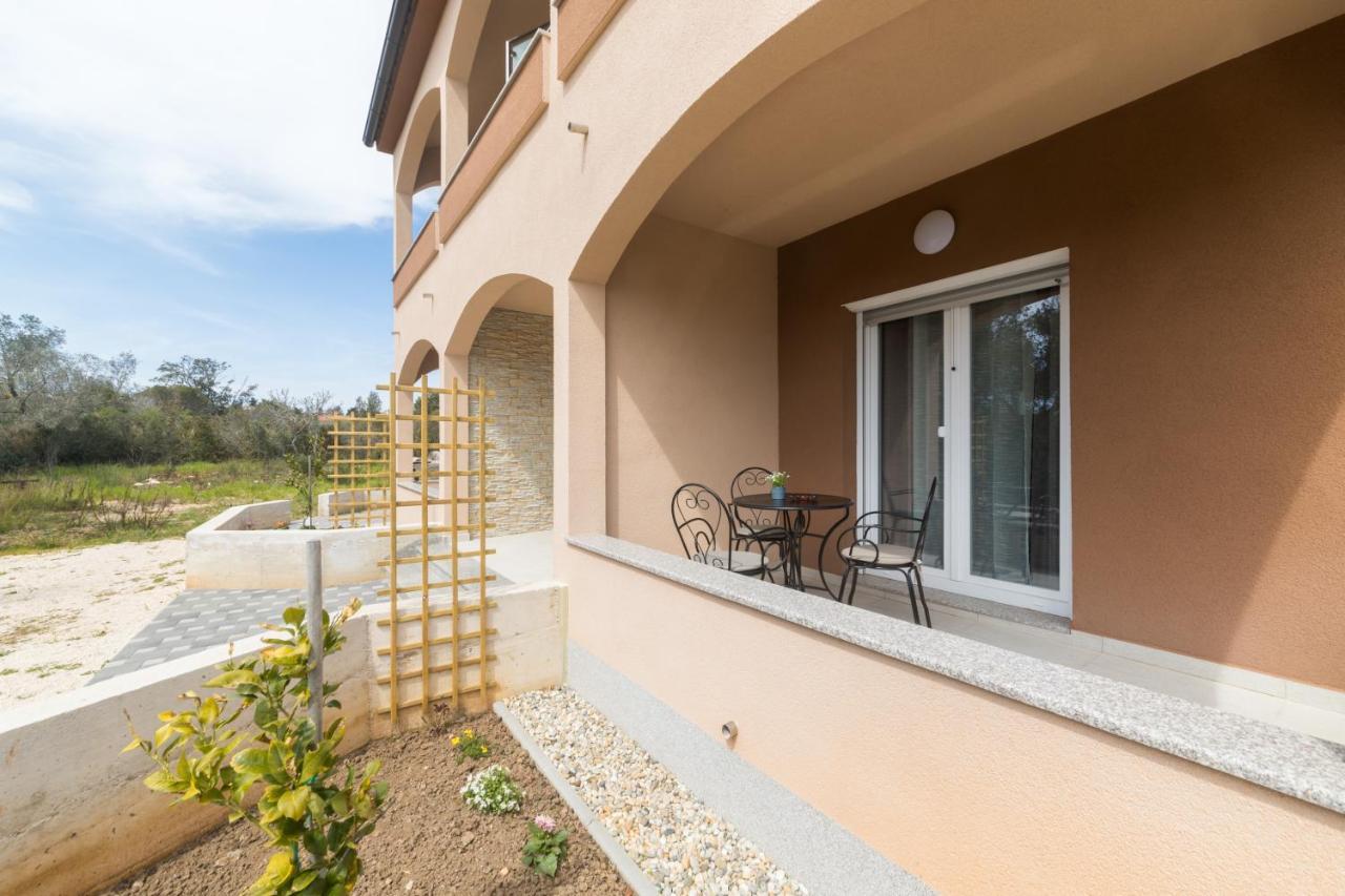 Agava Apartment Ugljan Exterior foto